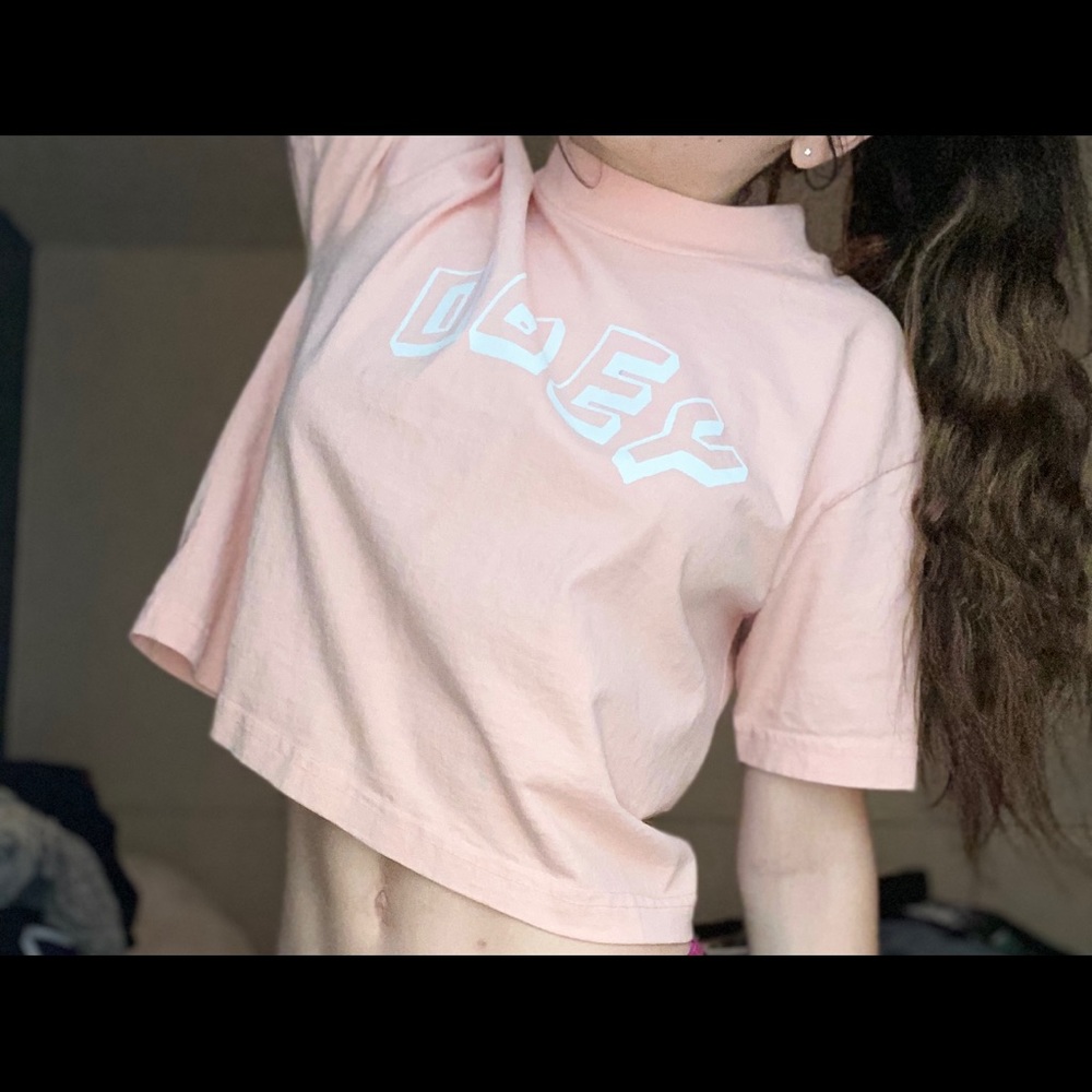 pink obey cropped t-shirt
size small - Picture 2 of 2